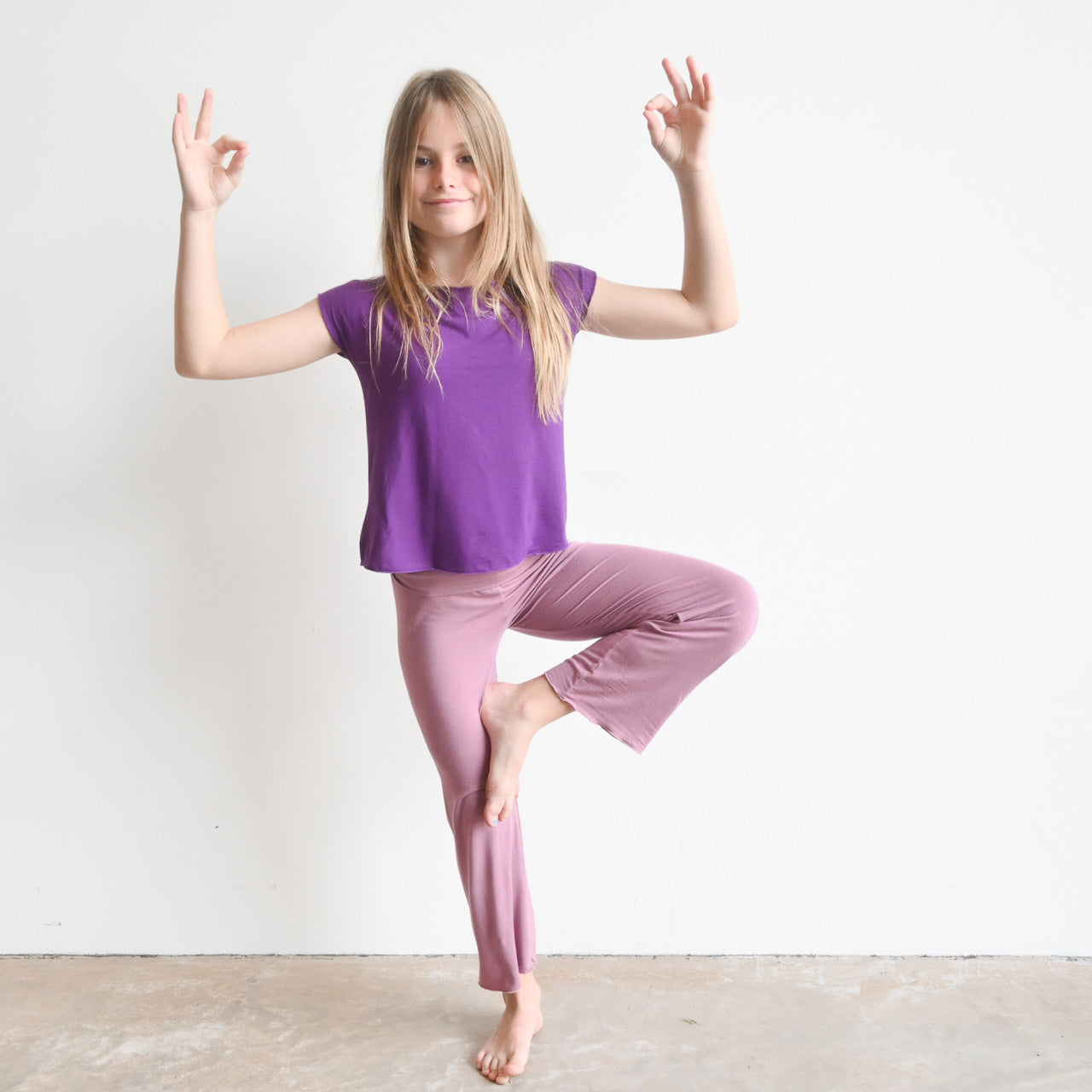 Reasons why women wear yoga pants | Clovia blog